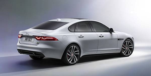 JAGUAR_XF_03