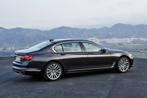 BMW 新型7シリーズ