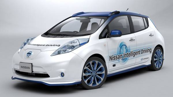 NISSAN_AUTODRIVING_01