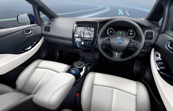 NISSAN_AUTODRIVING_02