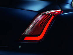JAGUAR_XJ_2016_05