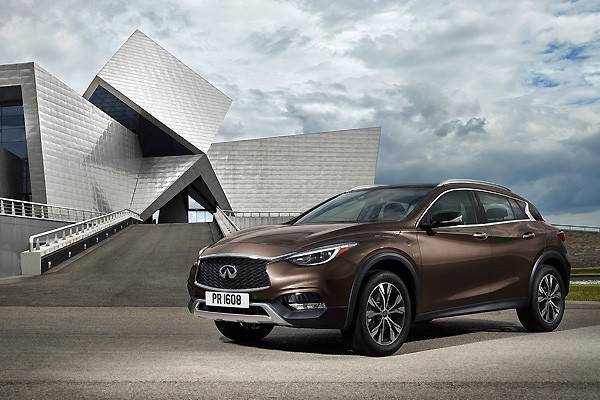 INFINITI_QX30