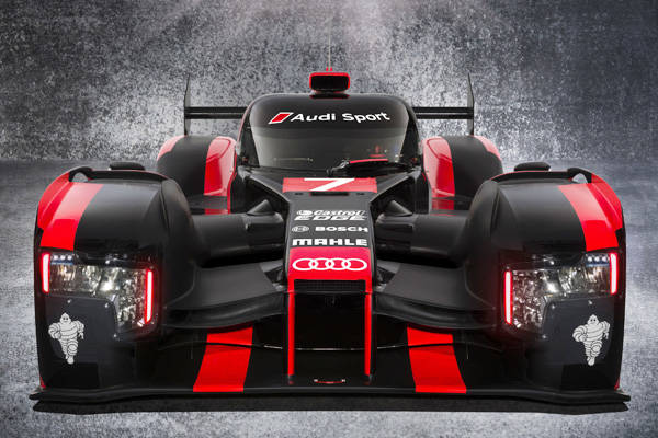 アウディ WEC 2016 　R18