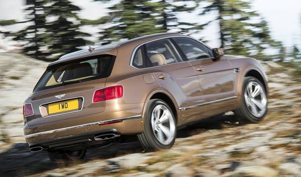 Bentley_Bentayga_02