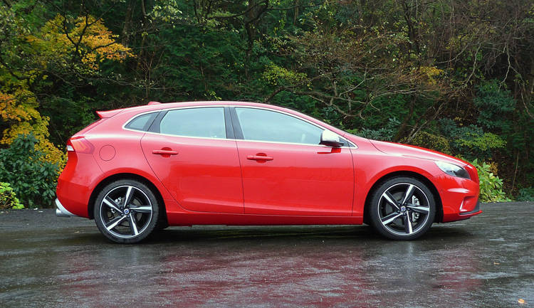 　V40 D4 R-DESIGN  試乗
