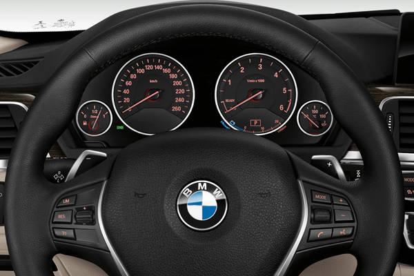 BMW 330e