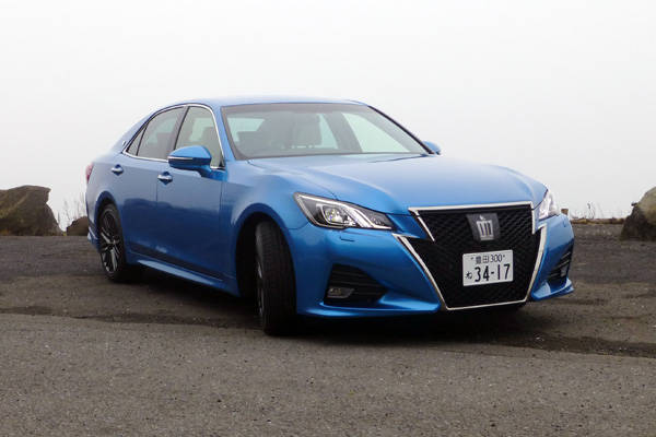 トヨタ クラウン　アスリート　試乗