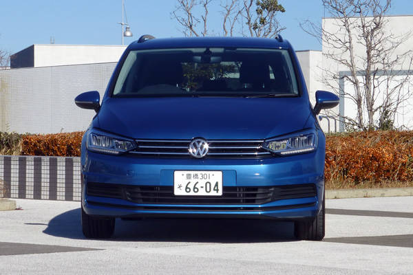 VW　トゥーラン　試乗