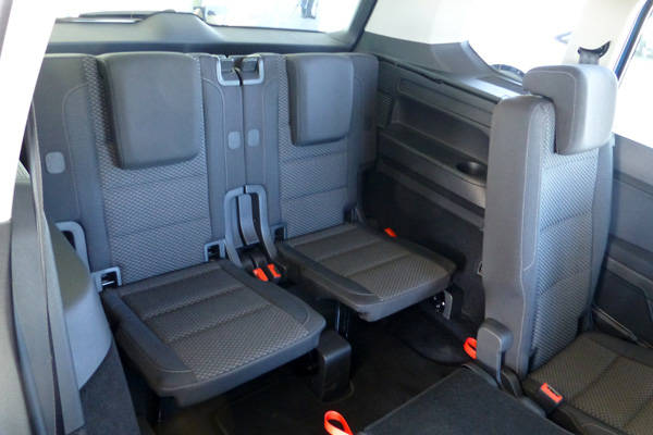 VW　トゥーラン　試乗