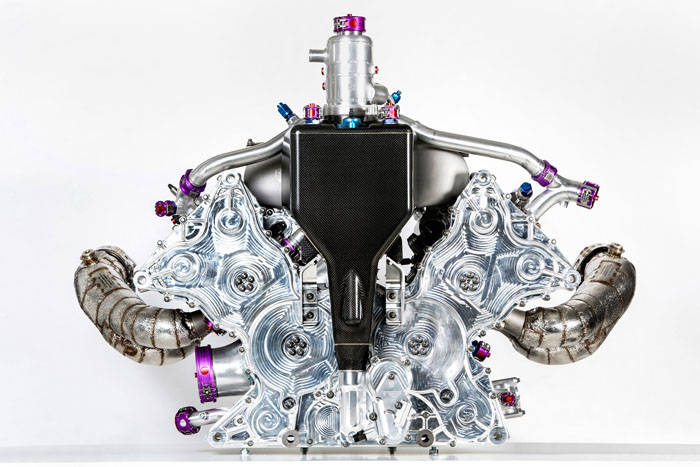 791079_engine_porsche_919_hybrid_2015_porsche_ag