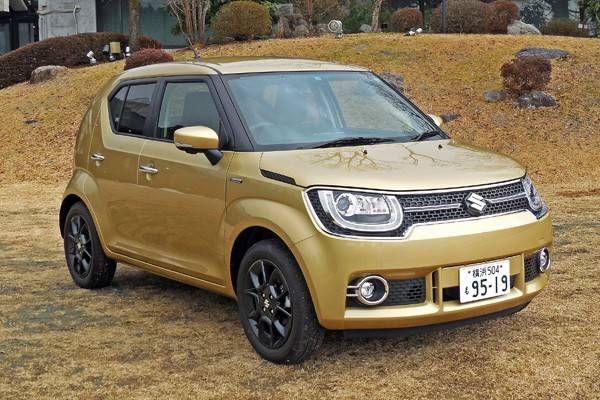 コンパクトなクロスオーバーSUVのイグニス