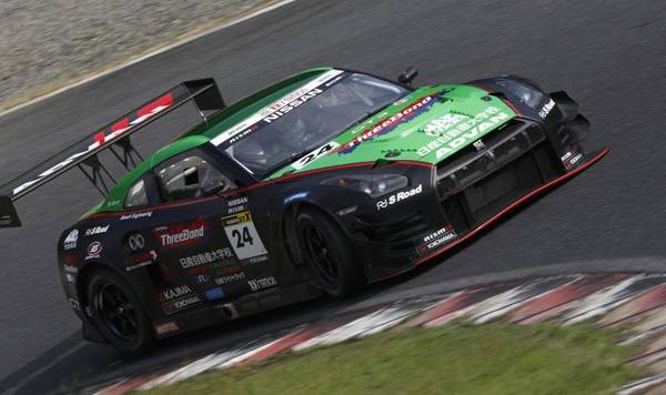 2016.NISSAN_MOTORSPORT_02