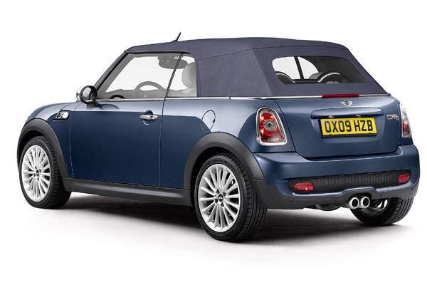 P90201513_highRes_mini-cooper-s-conver