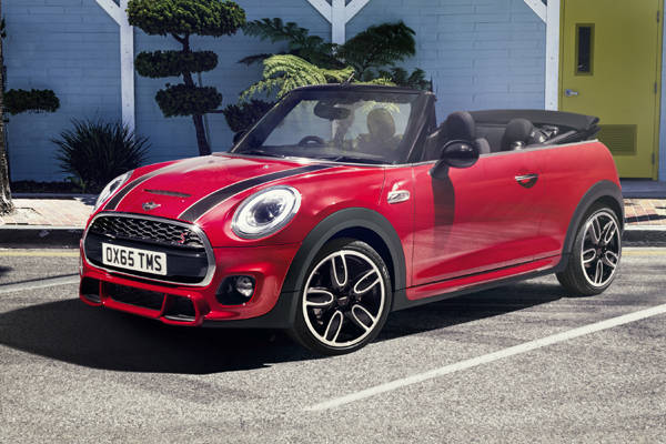 P90201638_highRes_mini-cooper-s-conver