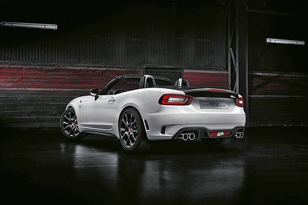 Abarth124_02