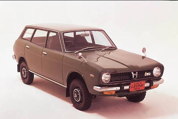 スバルで初めてAWDを搭載した初代レオーネ 4WD エステートバン