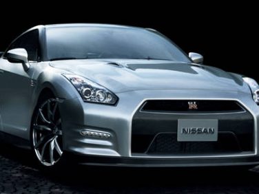 NISSAN GT-R 2013年モデルの画像