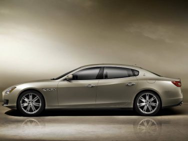 Quattroporte_14真横
