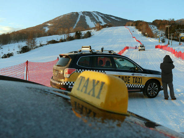 スバル雪上公道試乗会　安比高原スキー場　ゲレンデタクシー
