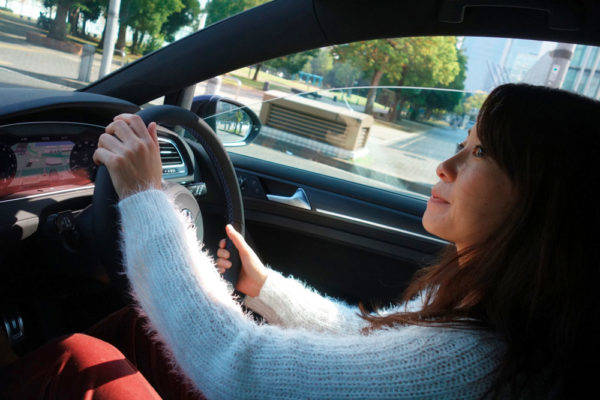 DJ藤本えみりの有頂天レポート☆ワクワクさせて？ vol.38　フォルクスワーゲン　e-Golf　運転風景