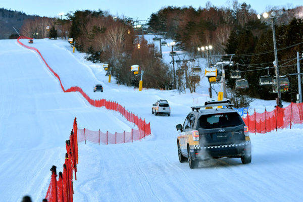 スバル雪上公道試乗会　安比高原スキー場　ゲレンデタクシー