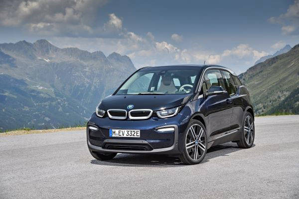 BMW 新型 BMW i3 フロントイメージ