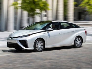 トヨタ、カナダ・ケベック州で燃料電池自動車「MIRAI」のフリート販売を開始
