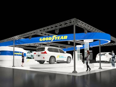 グッドイヤー 「東京オートサロン 2018」で2月発売予定の新製品を先行披露