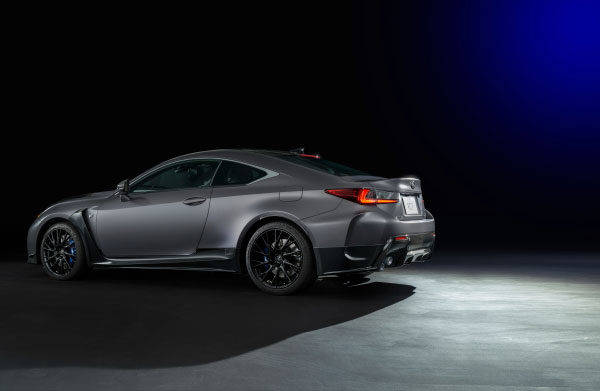 レクサス RC F F 10th Anniversary リヤスタイル