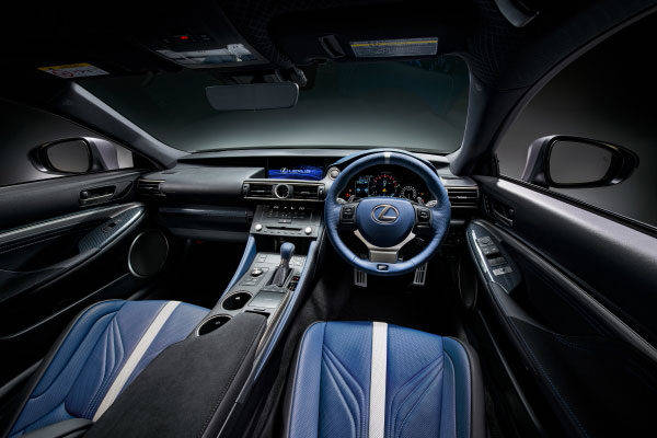 レクサス RC F F 10th Anniversary コックピット