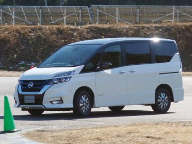 日産セレナに「e-POWER」を追加 わずか1.2Lでストレスなく走るEV車！？