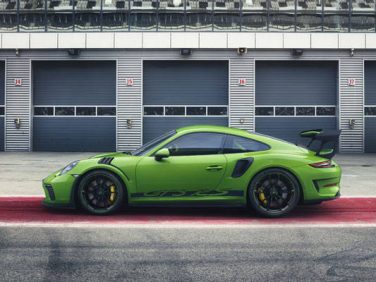 ポルシェ 自然吸気最強エンジン搭載の「911 GT3 RS」がワールドプレミア