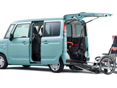スズキ 新型「スペーシア 車いす移動車」を設定して発売