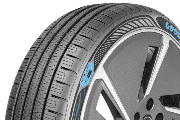 グッドイヤー 電気自動車用タイヤ EfficientGrip Performance(エフィシェントグリップ パフォーマンス)