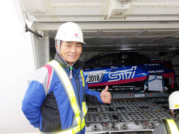 2018年ニュルブルクリンク24時間レース WRX STI参戦車両、空輸開始