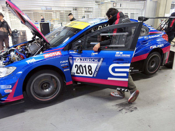 スバル STIの先端技術 決定版 Vol.8 スバル WRX STI 国内最終テスト 変速ショック確認