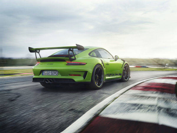 ジュネーブモーターショー　ポルシェ　911GT3RS　リヤスタイル