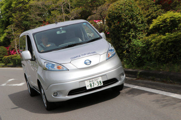 日本ベネックス　住友商事　日産　みらいの工場プロジェクト　e-NV200
