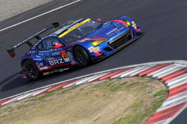 スバル STIの先端技術 決定版 Vol.12 スバル STI BRZ 走行風景