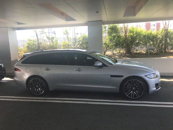 クルマと過ごす日々 vol.24　ジャガー　XFスポーツブレーク