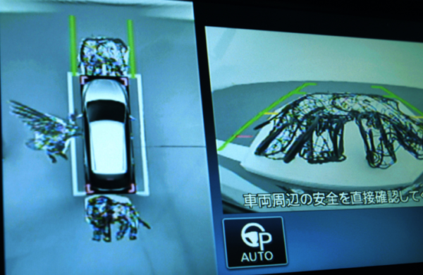 日産　#死角アートBLINDSPOT ART　インテリジェントアラウンドビューモニター