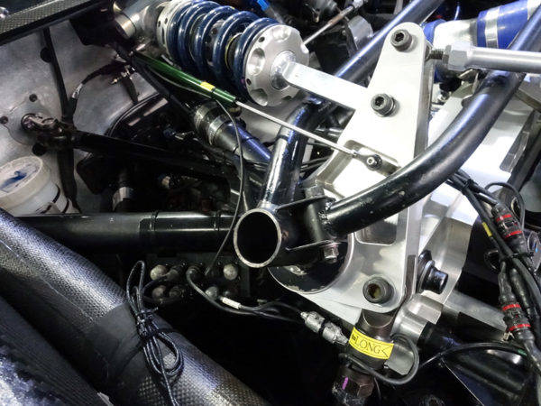 スバル STIの先端技術 決定版 Vol.13　富士スピードウェイ　GT300　BRZ　荷重計測センサー