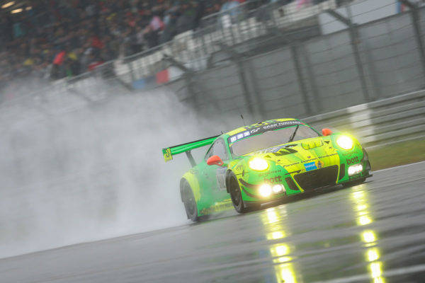 2018ニュルブルクリンク24時間レース ポルシェ911GT3R 912号車