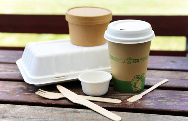 ボルボ 2019年末までにオフィスなどでのプラスチック製品不使用に