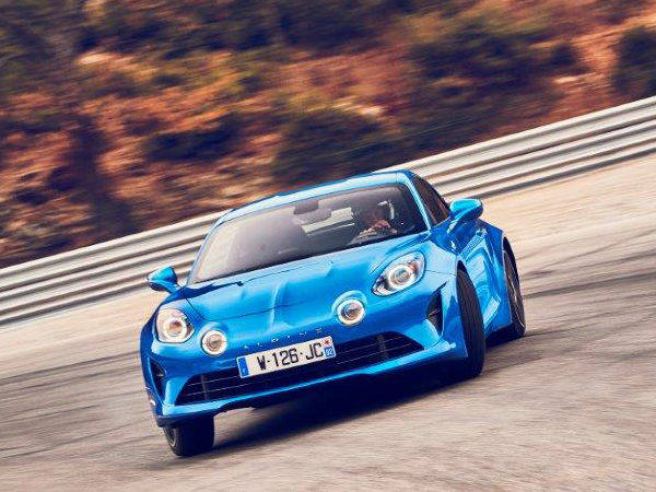アルピーヌ A110 プルミエール エディション 台数限定 新型