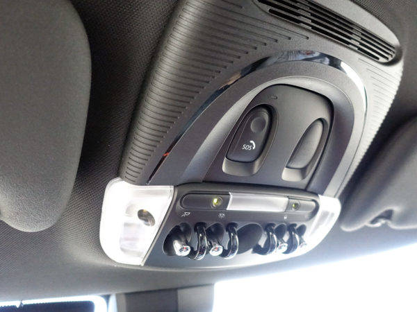 繁浩太郎の言いたい放題　MINI　試乗　MINI5ドア　アッパーヘッドスイッチ