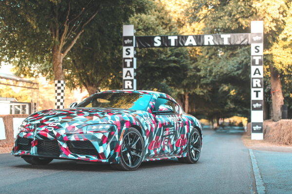 トヨタ スープラ 試作車　走行 グッドウッド・フェスティバル・オブ・スピード2018