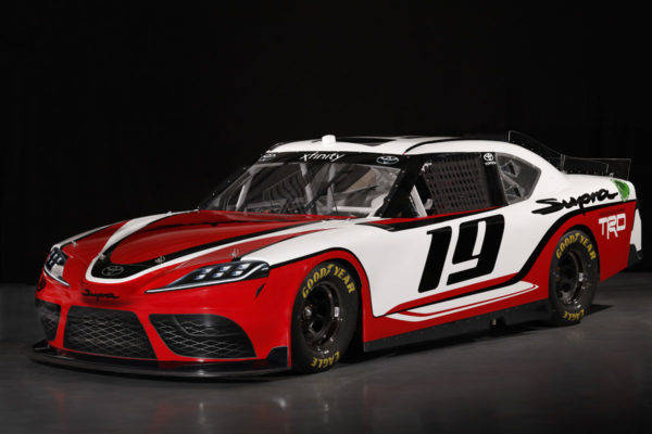 トヨタ スープラ 2019年　NASCARエクスフィニティ・シリーズ 参戦 フロント