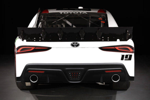 トヨタ スープラ 2019年　NASCARエクスフィニティ・シリーズ 参戦 リア