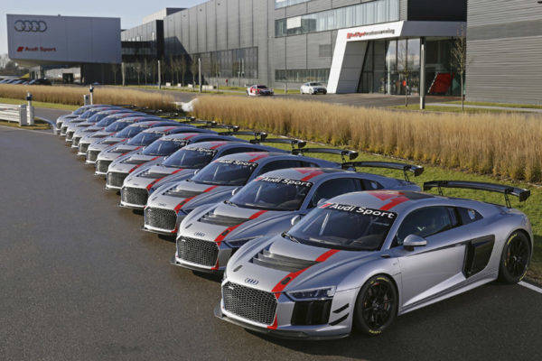 アウディ R8 LMS GT4 ベーリンガーホフ工場